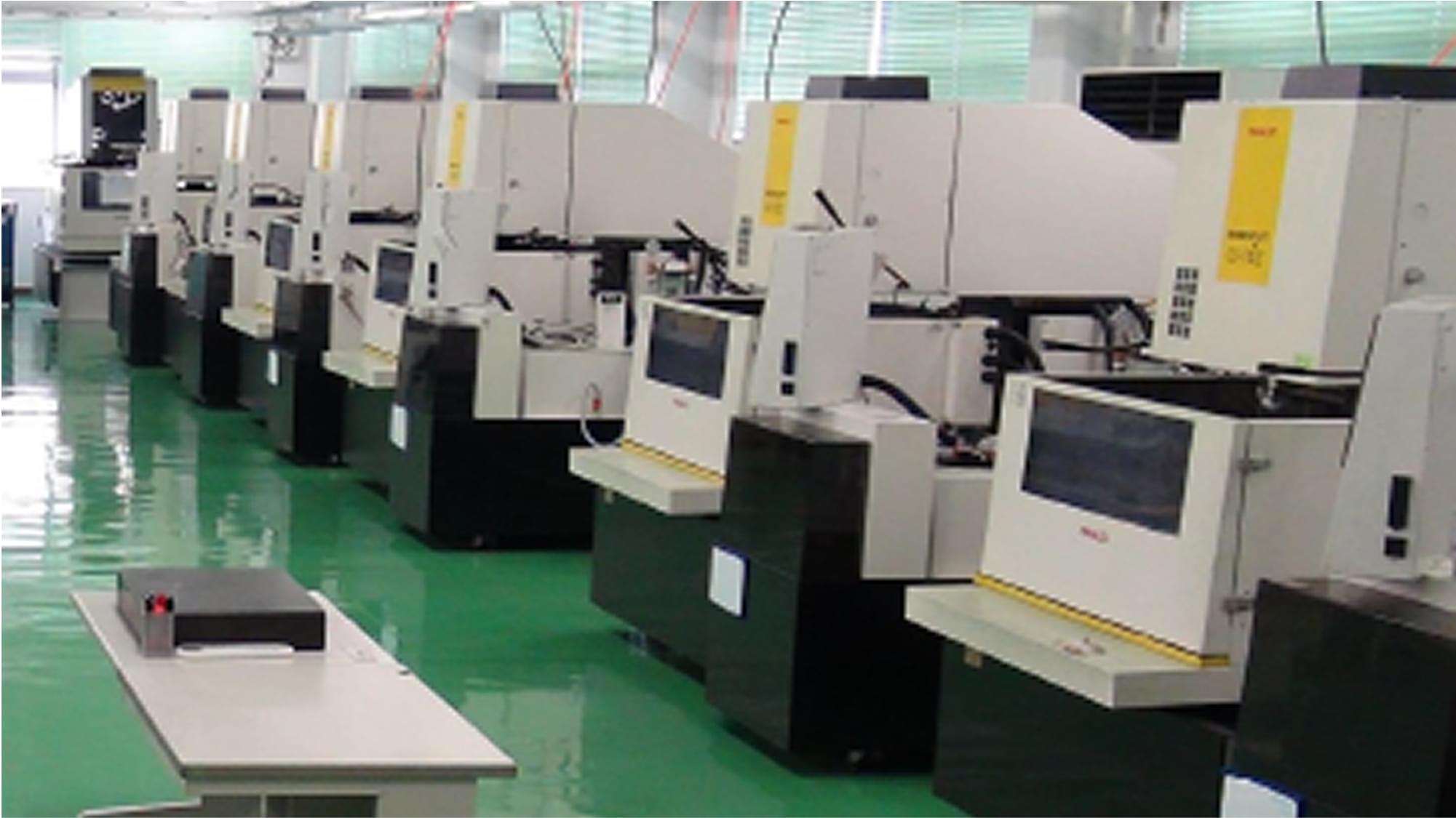 自社保有ワイヤー加工機 100台